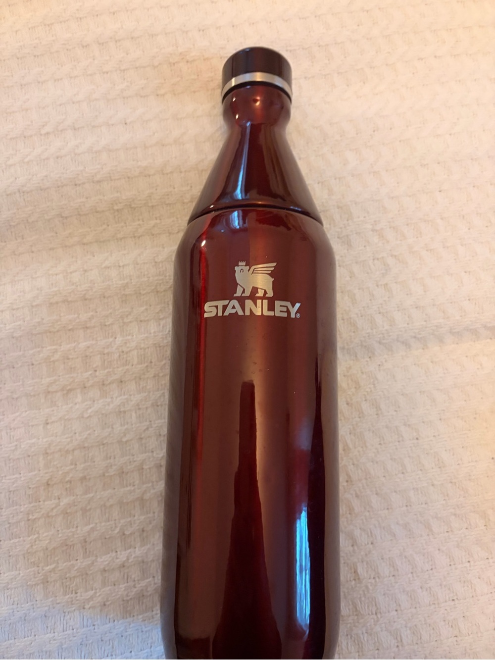 Stanley Metallic Burgundy Red Insulated 20 oz Water Bottle